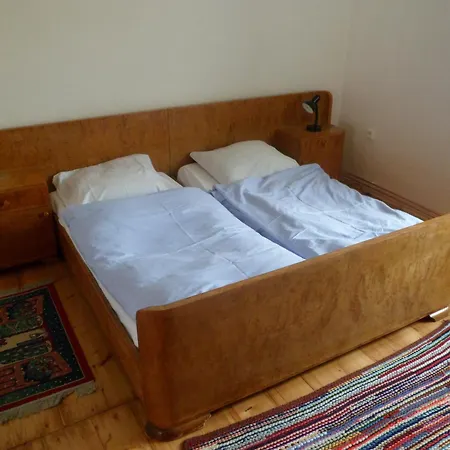 Turisticka Vendégház *